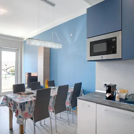 Ariston - Casino - Private Parking Glamour 1 公寓 圣雷默