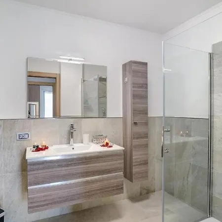 Ariston - Casino - Private Parking Glamour 1 * Sanremo